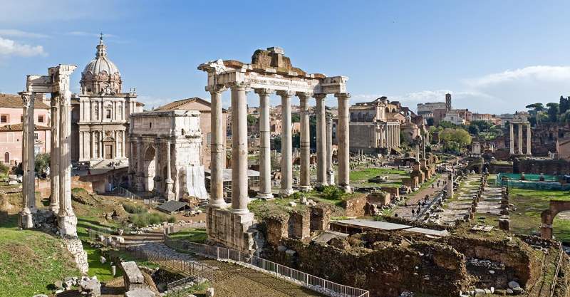 Forumul Roman, o atracție turistică care trebuie vizitata in Roma neapărat