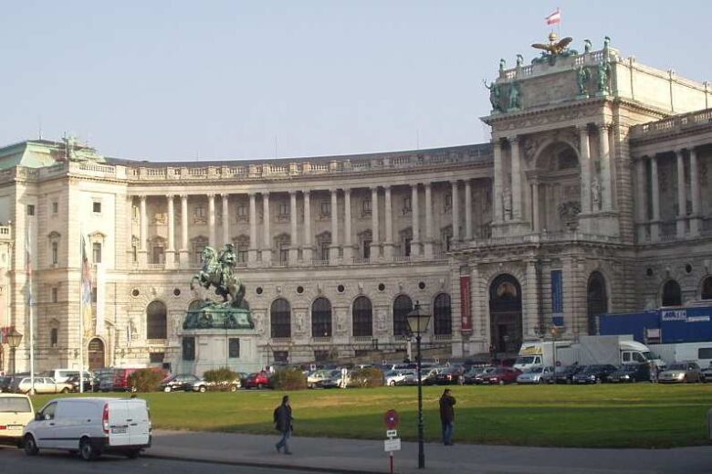 Obiective turistice Viena: Biblioteca Națională a Austriei