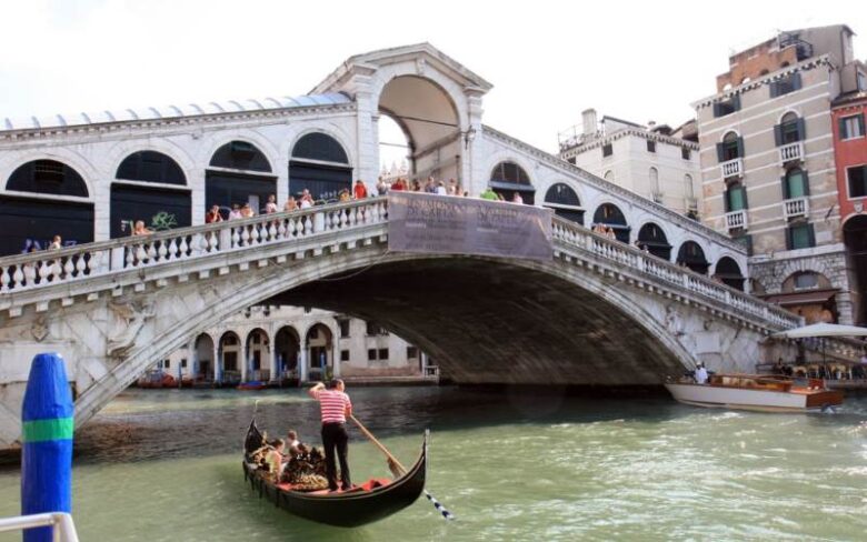 Podul Rialto Veneția