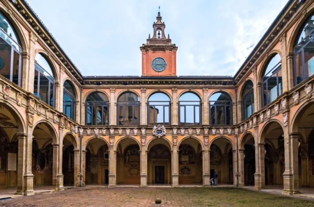 Archiginnasio Bologna