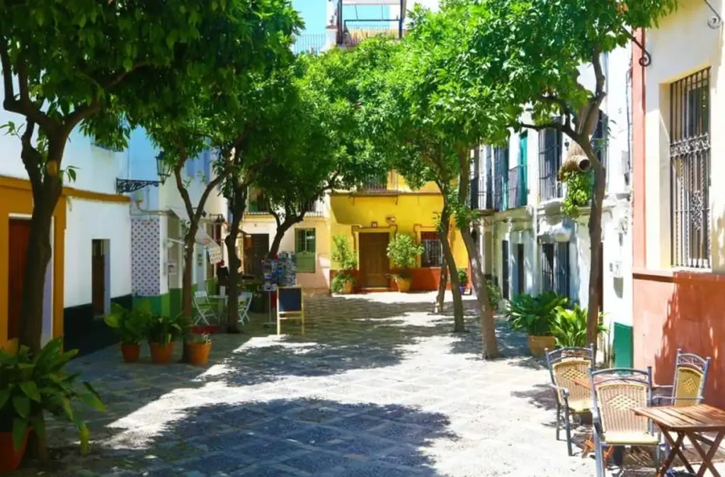 Locuri de vizitat în Sevilla Barrio de Santa Cruz