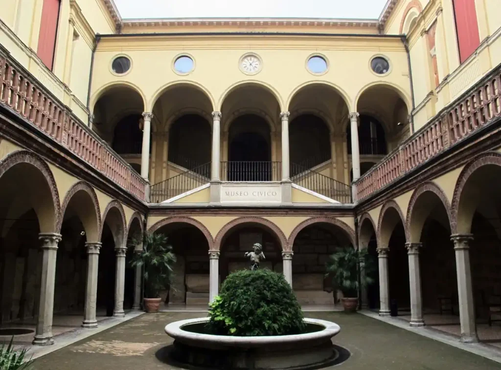 Museo Civico Archeologico din Bologna