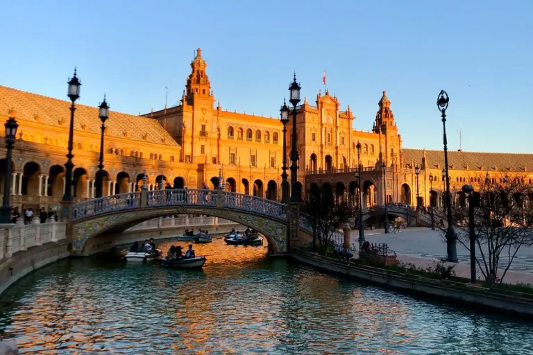 Obiective turistice Sevilla: cele mai frumoase locuri de vizitat în capitala Andaluziei