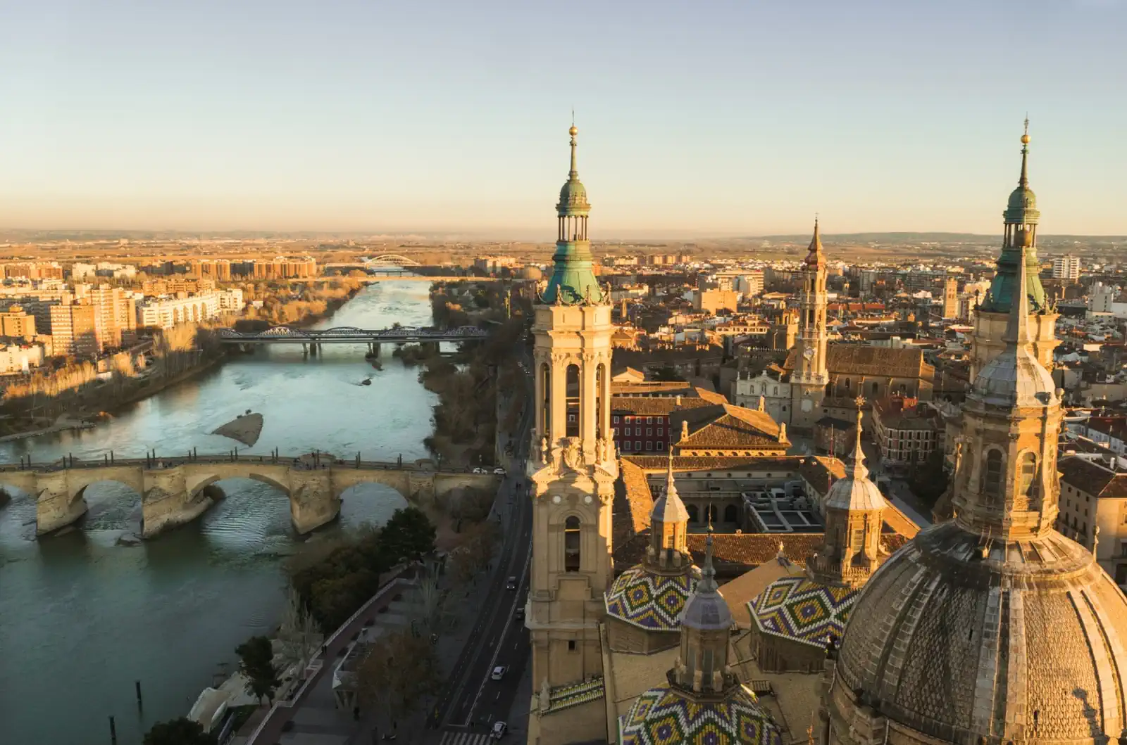 Obiective turistice Zaragoza locuri de vizitat