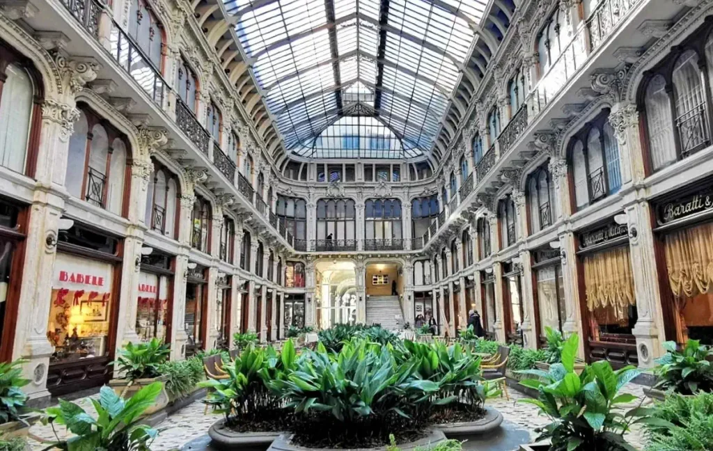Galeriile acoperite din Torino