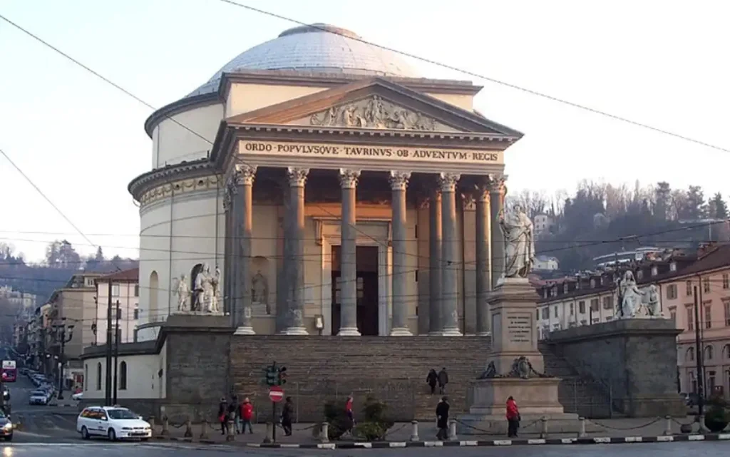 Obiective turistice Torino Biserica Gran Madre di Dio
